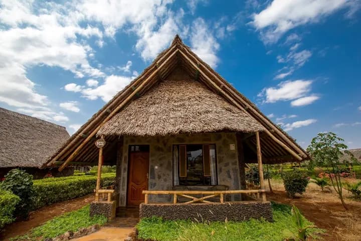 Commercial resort makuti roofing project